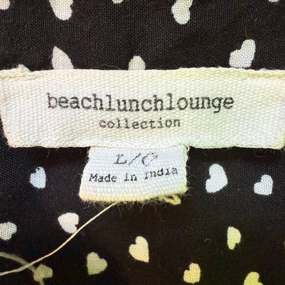 Black long sleeve button down shirt with white hearts / Viscose / Large - Picture 5 of 6